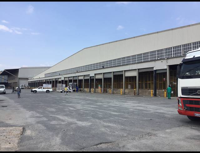 32,966M² WAREHOUSE TO LET IN ROODEKOP